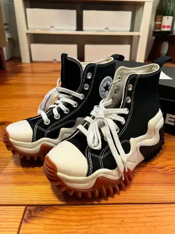 [ 새상품 ] CONVERSE 란스터 모션