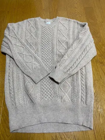 U by SPICK & SPAN 케이블 짜임 스웨터 베이지