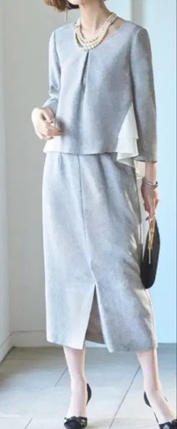 그레이와 화이트의 셋업