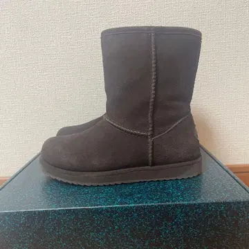 EMU 브라운 어그 부츠 22cm