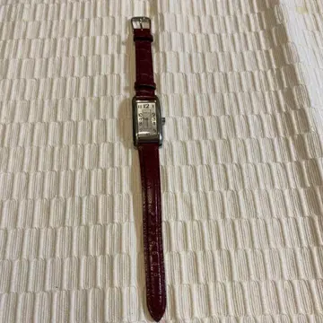 FURLA 아날로그 손목시계 빨간색