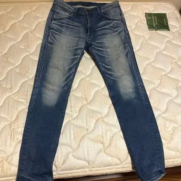 LEE 다크 블루 스키니진 페이드 가공