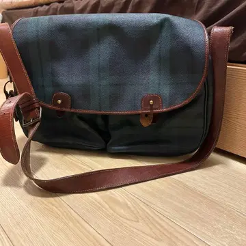 [새상품급] Polo 체크 숄더백 빈티지