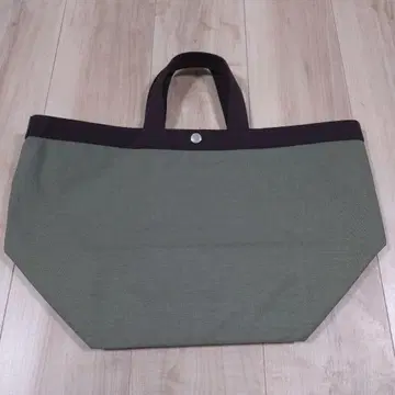 에르베샤 펠리에 725C