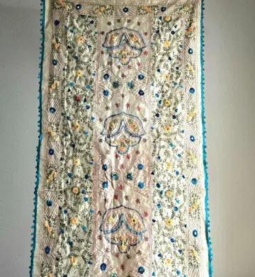 [레어] 인도 직수입 폼폼 포함 꽃무늬 스톨