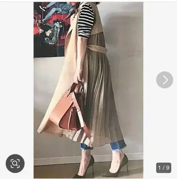 가레나 백 플리츠 베스트 택 포함 새상품 risley 미카레미카레 베스트