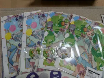 프리파라 마루쿠지 파루루 히비키 클리어 파일 세트 캔뱃지 7점