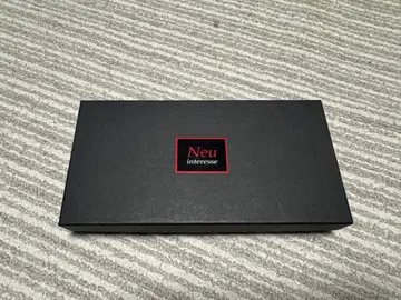 Neu interesse 장지갑 소가죽