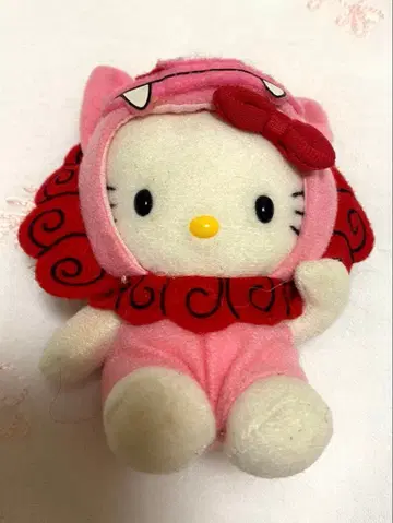 헬로키티 오키나와 한정판 시사 인형옷 레트로 마스코트