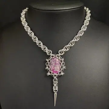 [chainmail] purple stone necklace grunge