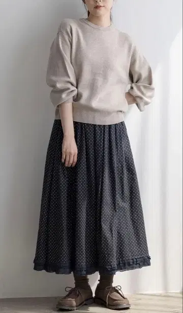 [유베시 xSamansa Mos2] 밑단 프릴 개더 스커트 블랙