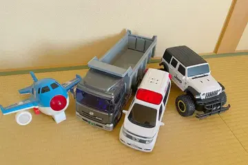 일하는 자동차 비행기, 트럭, 구급차, 지프 4종 세트