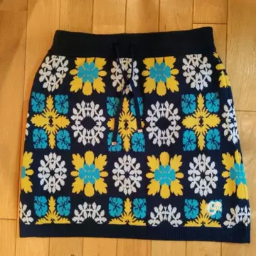 [쿠아트로] 골프 스커트 롱 니트 네이비 방한