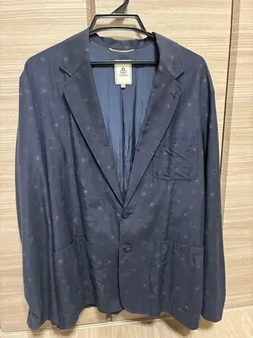 mando 얇은 소재 자켓