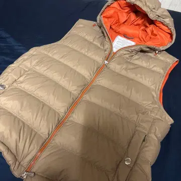 BRUNELLO CUCINELLI 후드 부착 다운 베스트 M