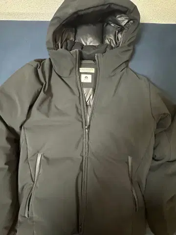 BEAUTY&YOUTH 다운 자켓 블랙