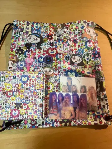 미사용 새상품 new jeans 뉴진스 냅색