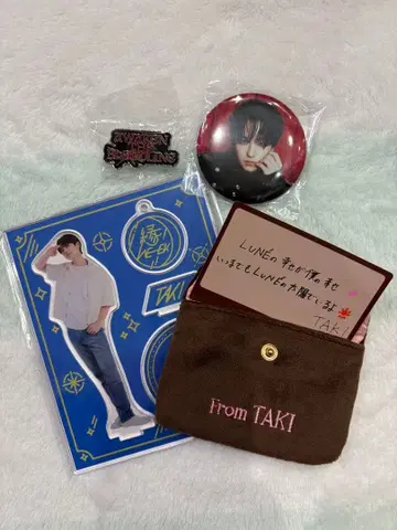 &TEAM TAKI 타키 아크릴 스탠드 캔뱃지 파우치