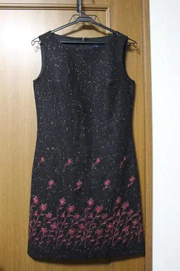 새상품급 ROPE 로페 꽃 모티브 자수가 멋진 트위드 원단 원피스