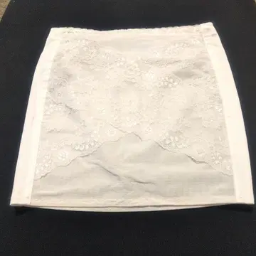 the D 깔끔 워커 스커트 L