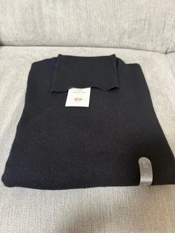 UNIQLO 캐시미어 터틀넥 스웨터