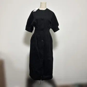미사용 새상품 ZARA 블랙 반팔 롱 원피스 M 포켓 부착