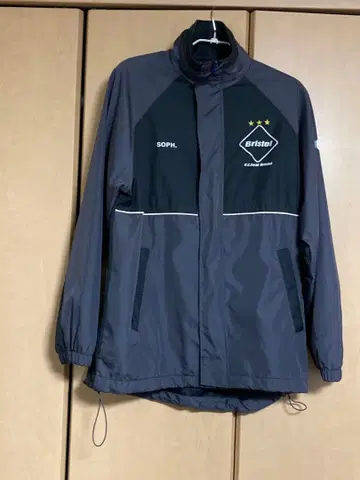 FCRB 나일론 자켓