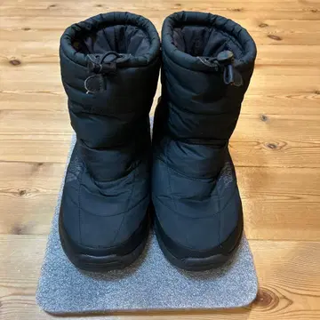 THE NORTH FACE 눕시 부츠