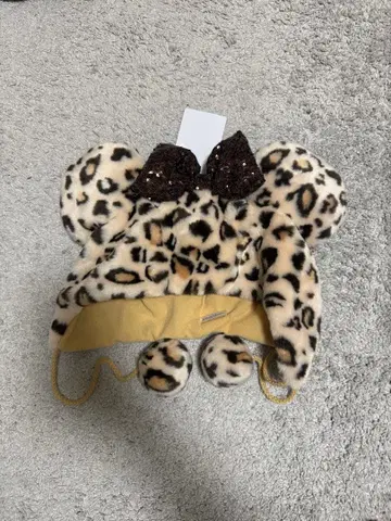 디즈니 레오파드 무늬 팬캡