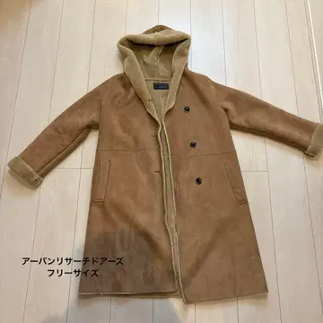 어반 리서치 도어스 후드 부착 무스탕 코트 베이지 프리 사이즈