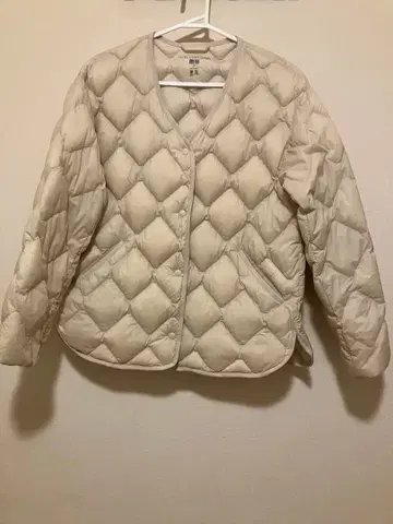 UNIQLO 울트라 라이트 다운 아이보리 M