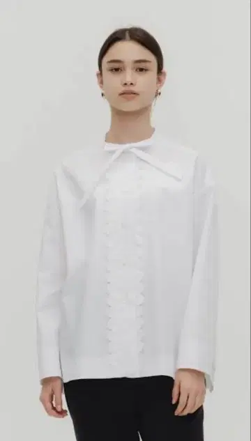 택 포함 미사용 새상품 yori 요리 스캘럽 리본 블라우스 화이트 38