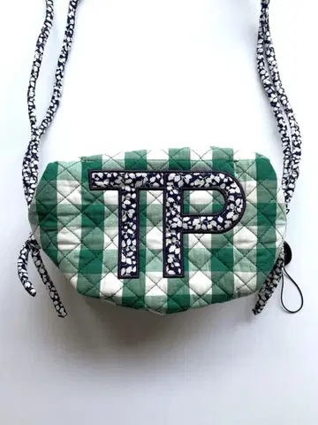 [ 미사용 새상품 ] 시어터 프로덕츠 퀼팅 미니 포켓 백