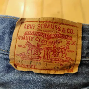 리바이스 701 스튜던트 모델