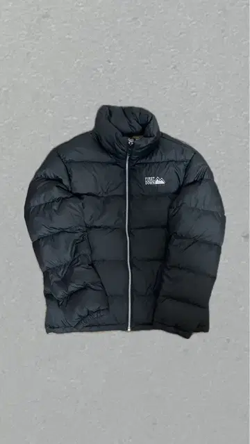 퍼스트 다운 다운 자켓 블랙 L 사이즈 드로우 코드 내 포켓 있음
