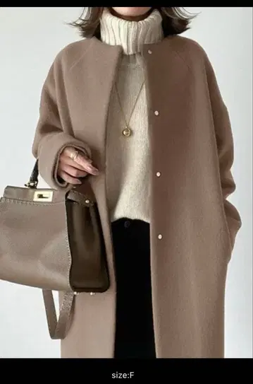 베이지 롱 코트 사이즈 F