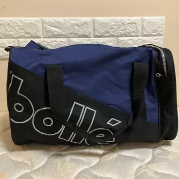 볼레 보스턴 백 네이비 블랙