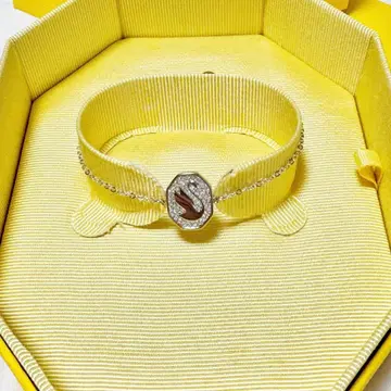 SWAROVSKI 스완 팔찌