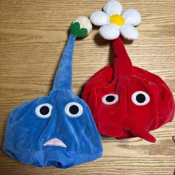 캐릭터 모자 파랑 빨간색 꽃 포함