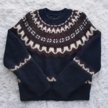 새상품급 BATONER 긴팔 니트 노르딕 모헤어 알파카