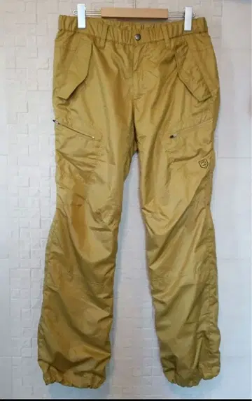 PG 카키 지퍼 포켓 팬츠