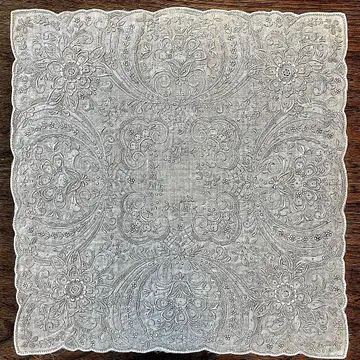 새상품급 레어  스와토우 손수건 자수 손수건