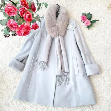 [택 포함 새상품] Rirandture NEW 스톨 포함 A라인 코트