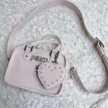 새상품급 pium 하트 파우치 포함 미니 보스턴 백 핑크 현행