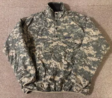 patagonia 파타고니아 디지털 카모플라주 리버서블 스냅T MARS