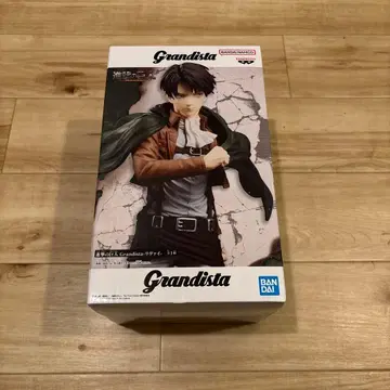 Grandista 리바이 피규어