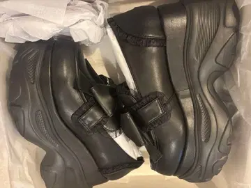 Honey Cinnamon 통굽 로퍼 블랙 M