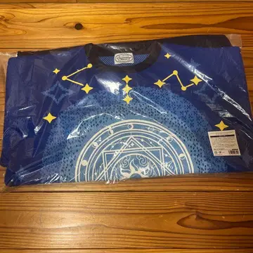 니지산지 크리스마스 스웨터 밀라노 케스트렐