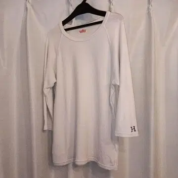 할리우드 런치 마켓, 화이트 7부 소매