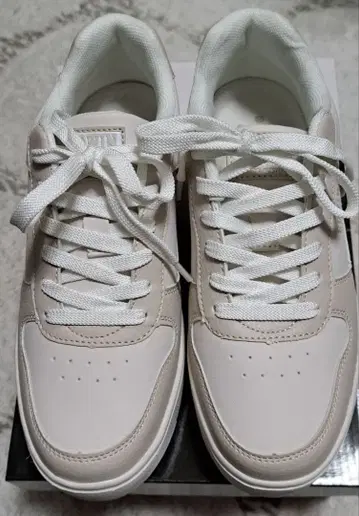 EDWIN 통굽 스니커즈 여성용 24.5cm